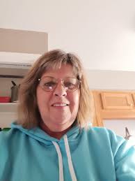 This is my dull life my pets keep me going my life revolves around them I  cannot work cuz I can hardly walk due to osteo, these are my reasons to get