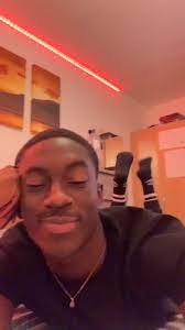 Mood Swings Created By Pop Smoke Popular Songs On Tiktok Dark Skin Boys Mood Swings Music Mood