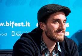 Luca Marinelli Si Racconta Al Bif St Non So Essere Cattivo Attori Luci Cattivo