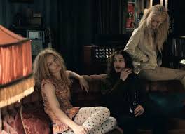 Only Lovers Left Alive смотреть в оригинале с субтитрами Mia Ava Anton Ian And Tilda Eve Only Lovers Left Alive In 2020 Only Lovers Left Alive Mia Wasikowska Crazy Girls
