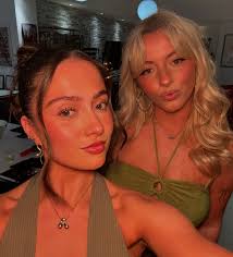 Alicia Constance Drewell (@aliciadrewell) • Instagram photos and videos