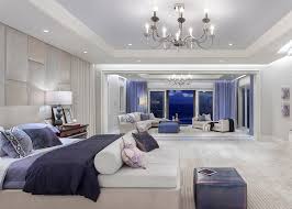 Gorgeous Modern Glamour Cozy White Bedroom Decor With Lounge Area Luxury Bedroom Master Luxurious Bedrooms Huge Bedrooms