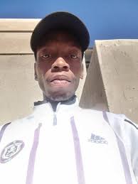 I be missing my boyfriend but then I remember we just friends