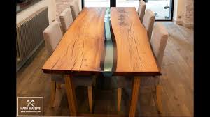 Cuando nos encontramos un tronco caído, nos vemos obligados a talar un árbol por motivos de seguridad o realizamos una poda. Muebles De Madera Con Resina Epoxica Youtube