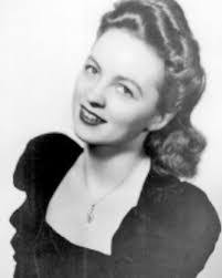 Sharon Estridge's Instagram, Twitter & Facebook