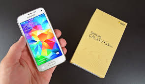 The unlocking process · fill out the unlock form with your device details · once we have received your request form, we will start to search for your unlock code. Samsung Galaxy S5 Mini Lineageos 15 Rom Arrives With Android 8 0 Oreo Lineagedroid Lineageos Rom Download