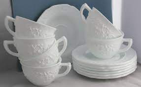 Vintage Milk Glass Tea Coffe Cups Set Of Six With Extra Saucer Glass Tea Milk Glass Glass Tea Cups