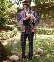 Harry styles is human perfection. Style Guide How To Dress Like Harry Styles Man Of Many