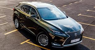 لكزس آر أكس 2020 اناقة وفخامة اضافيين للكروس أوفر المدمجة الجديدة والفاخرة موقع ويلز in 2021 lexus consumer behaviour car sharing