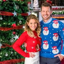 Nostalgic christmas (hallmark movies & mysteries, october 31 at 9 p.m.): Hallmark Christmas Movies Explained Vox
