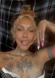 Excited for 2025s upcoming contest🩷