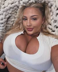 its-bby-belle3 - Busty BBW Porn