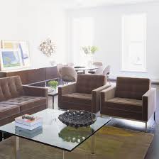Modern and stylish coffee table by ludwig mies van der rohe. Barcelona Table Knoll