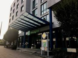 11, essen 45127 what is the price for tonight? Suite Wohnbereich Picture Of Holiday Inn Essen City Centre Tripadvisor