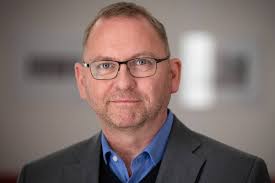 Firmenkunden präferieren eigenständige Commerzbank