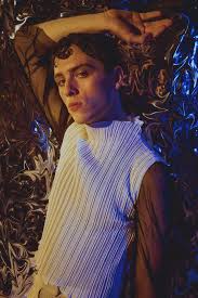 You can find many artists who produce the same kind of music yet some pop music is easy to dance to as well, so you can dance and sing and be entertained in a very. How To Become A Pop Star Without Leaving Your Bedroom I D