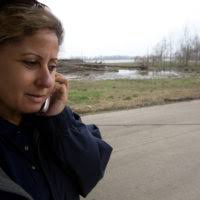 Severe Storms and Flooding] Cape Girardeau, MO, March 27, 2008 -- FEMA  Representative Carmen Rodriguez views damage in Cape Girardeau area. FEMA  is there to help residents recover from recent flooding. Andrea