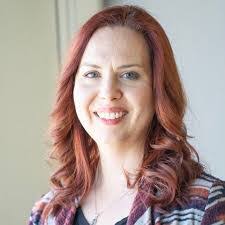 Wendy Perla's Instagram, Twitter & Facebook