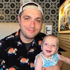 Ebony Holman (ebonyholmann@)