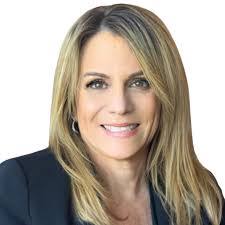 Kat Walsh's Instagram, Twitter & Facebook