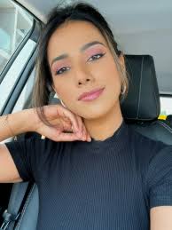 Caught a vibe… Tadow!! Mood check ✓ #selfiedump #selfie #fashion #casual  #chic #vibes #chilling #viral #fypage #explorepage✨ #instapic #instamood