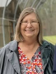 Donna Rose's Instagram, Twitter & Facebook