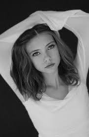 Crystal Hembree's Instagram, Twitter & Facebook