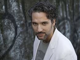 Beppe Fiorello madrino del Pride di Palermo: insultato dai fan