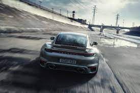 The $224,000 porsche 911 turbo s is the greatest sports car ever made. Starkster Porsche 911 Der Zusatz Turbo S Sorgt Fur Glucksgefuhle Auto Und Technik Gq
