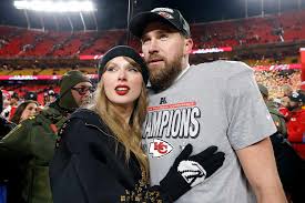 Taylor Swift Supports Travis Kelce in Red Bomber Jacket at Chiefs-Broncos  Game on Christmas Day