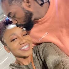 Ennisha Mcleod and Javan Ross' Wedding Website