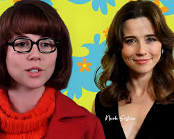 2002's Scooby Doo cast. Then and now 💙 💚 🧡