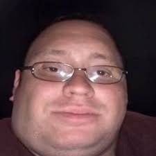 Sam Blackwell (@sammyboyyy17)