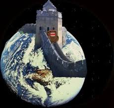 It stretches from the jiayu pass in gansu province to the shanhai pass in hebei but how and when was the chinese great wall built? Can The Great Wall Of China Be Seen From Space Kay Enn S Cafe