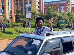 Mwasuze mutya nancy kalembe amanyi agagyawa okwesimba kubwa pulezidenti. Softpower News Nancy Linda Kalembe The Only Female Facebook
