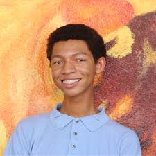 Peace, love, and good grades: Ren Rally recognizes groovy students