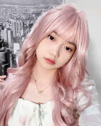 So really really cute 🩷 and soft voice ✨️