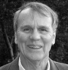 P E N I N S U L A S C H O O L