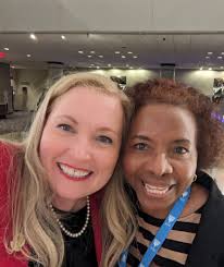 Dr. Andrea Thau, AOA (@DrAndreaThauAOA) • Facebook