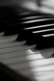 Free pianos on piano adoption. 500 Piano Keyboard Pictures Hd Download Free Images On Unsplash