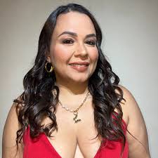 Servicio de Maquillaje & Ondas para un evento especial Todo lo que  necesitas en un mismo espacio 📍Valencia, Venezuela 📲 0424-7620657