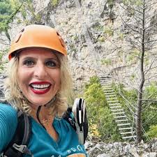 NROCKS OUTDOOR ADVENTURES