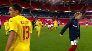 Stiri si informatii de ultima ora din sport, interviuri si comentarii la cald din fotbalul de pretutindeni. Unde Sa Ne Ascundem Sa Nu Ne Mai Vada Nimeni Romania Calcata In Picioare De Norvegia Haaland Si Odegaard Ne Au Umilit La Oslo Aici Toate Fazele Din Norvegia 4 0 Romania Sport Ro