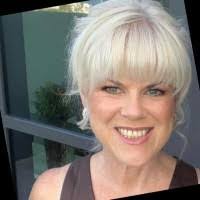 Debbie Wessling's Instagram, Twitter & Facebook