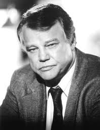 Morre Joe Don Baker, astro de “Com as Próprias Mãos” e aliado de 007, aos  89 anos