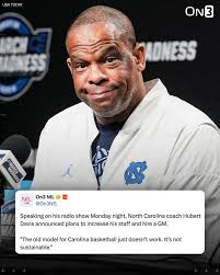 North Carolina head coach Hubert Davis announces plans to hire a GM👀