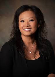 Kia Vang's Instagram, Twitter & Facebook