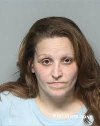 Yvette Kenyon's Instagram, Twitter & Facebook