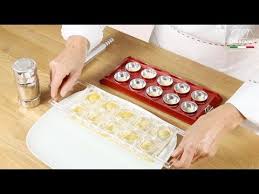 Les Pates Farcies Faites Maison Avec Marcato Ravioli Tablet Didacticiel Video Youtube Homemade Ravioli Ravioli Savoury Dishes