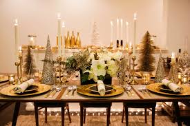 The design experts show us how. Lace And Locks Holiday Table Setting Floral Arrangement Tutorial Diy Holiday Flowers Lace And Locks